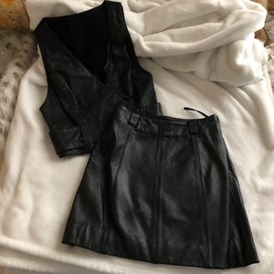 Wilson Leather 2-piece 💯% LEATHER